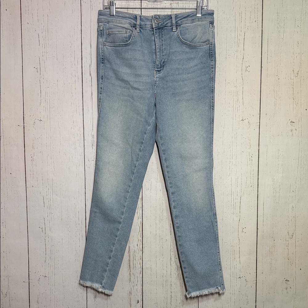 We the Free Light Wash Distressed Hem Denim Skinny Jeans Size 30